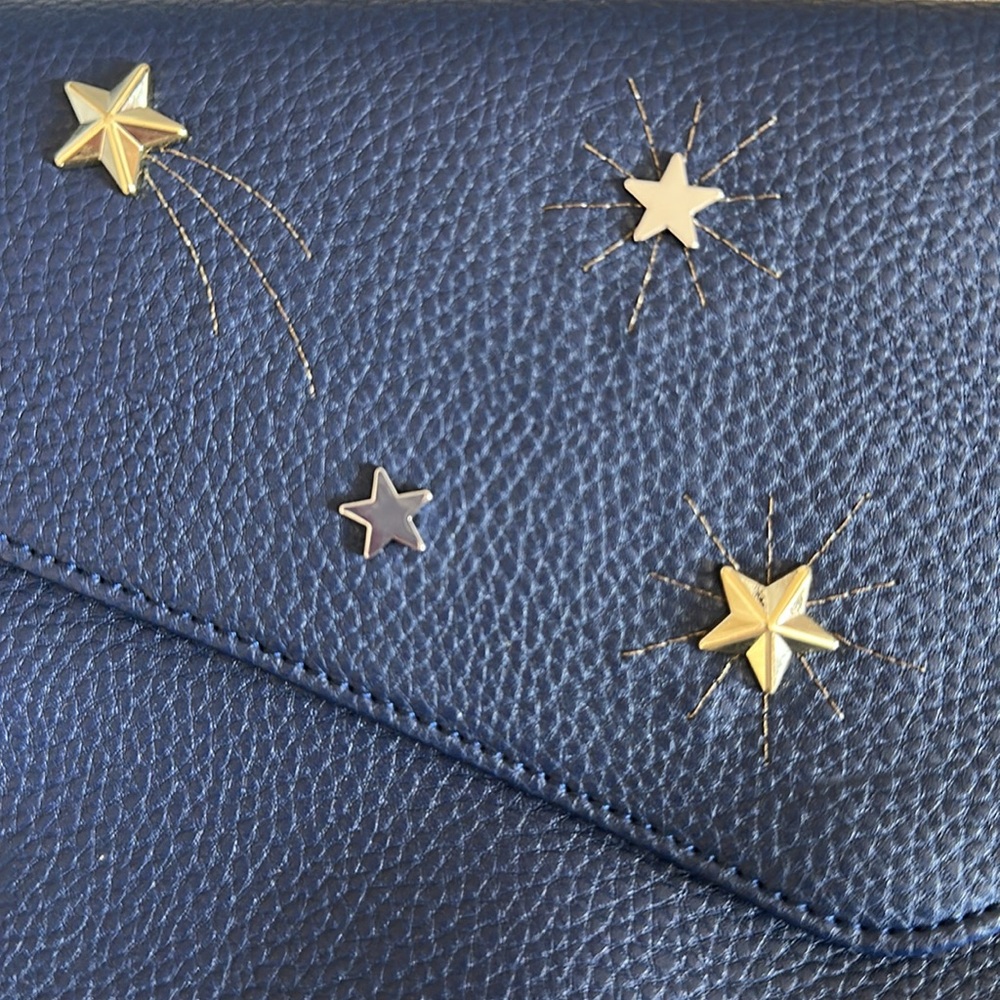 Like new Draper James Stars Navy Bandbag - Picture 2 of 4